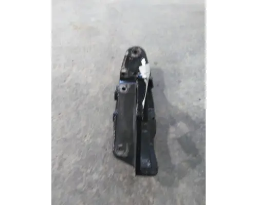 PETERBILT 387 SPRING HANGER