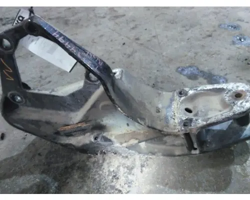 PETERBILT 387 SPRING HANGER