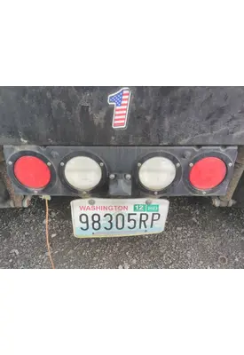 PETERBILT 387 STOP TURN TAIL LAMP
