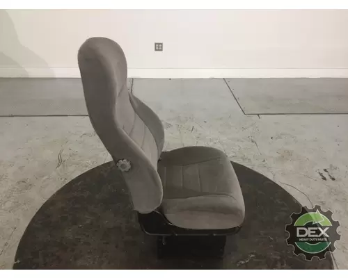 PETERBILT 387 Seat, Front