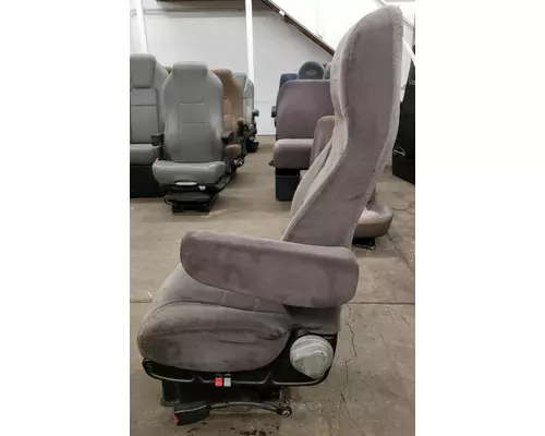 PETERBILT 387 Seat, Front