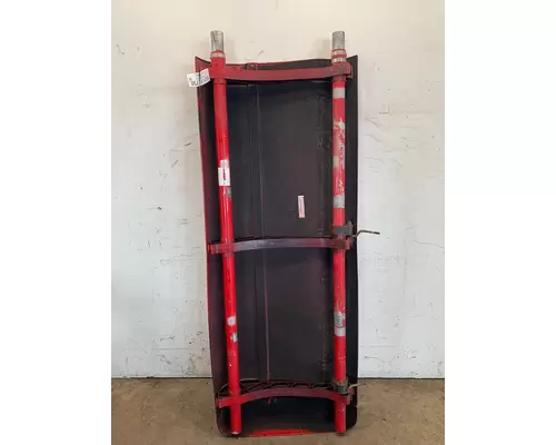 PETERBILT 387 Side Fairing