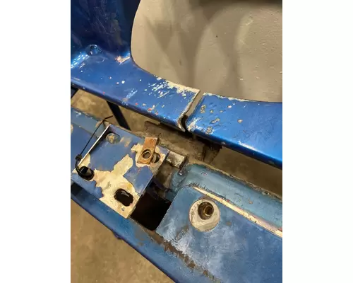 PETERBILT 387 Side Fairing