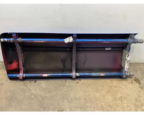 PETERBILT 387 Side Fairing