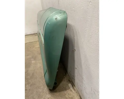 PETERBILT 387 Side Fairing