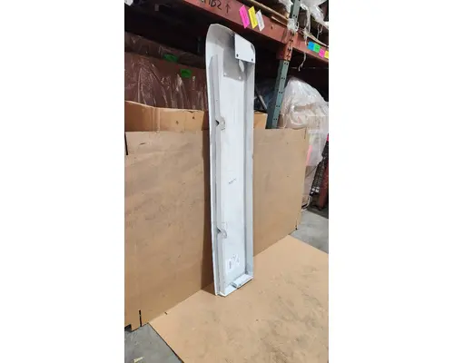 PETERBILT 387 Side Fairing