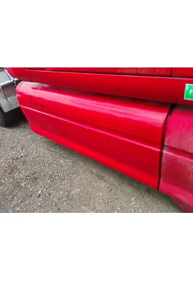 PETERBILT 387 Side Fairing