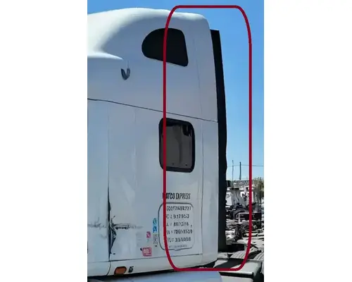 PETERBILT 387 Side Fairing