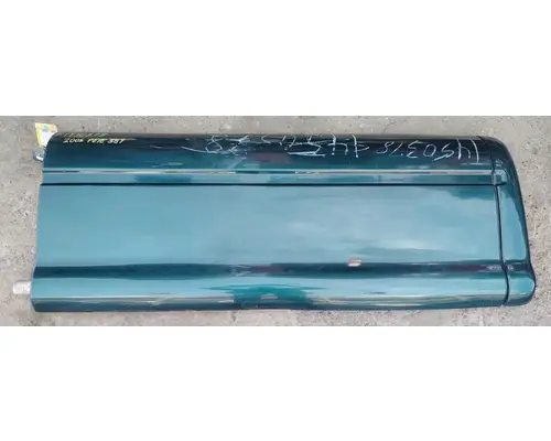 PETERBILT 387 Side Fairing