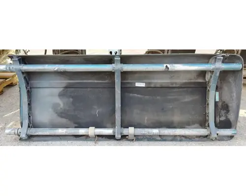 PETERBILT 387 Side Fairing