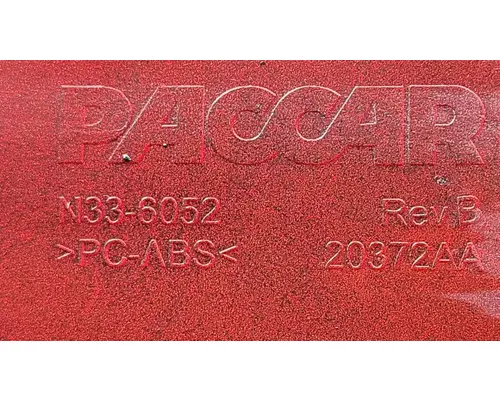 PETERBILT 387 Side Fairing