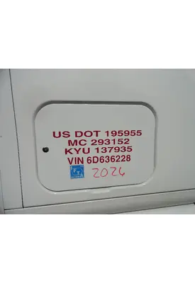 PETERBILT 387 Sleeper Door