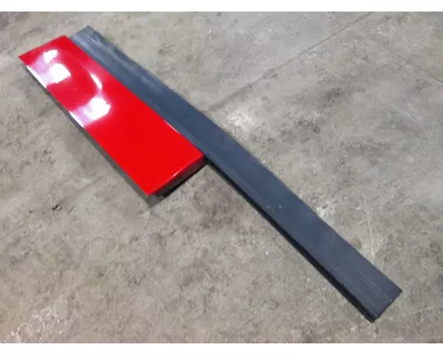 PETERBILT 387 Sleeper Fairing