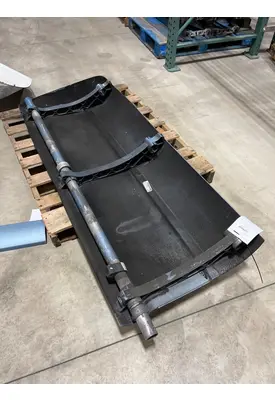 PETERBILT 387 Sleeper Fairing