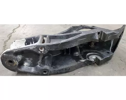 PETERBILT 387 Spring Hanger