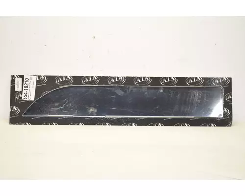 PETERBILT 387 Sun Visor (External)