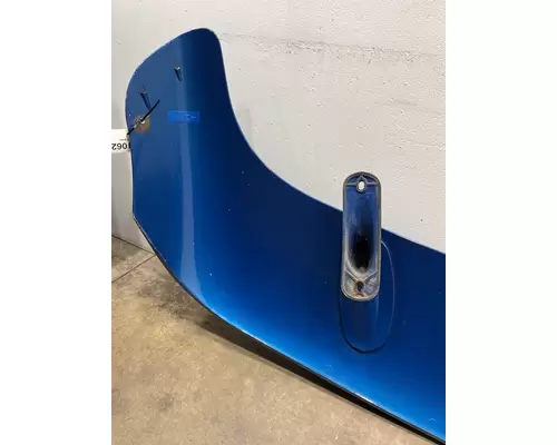 PETERBILT 387 Sun Visor (External)