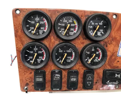 PETERBILT 387 Switch Panel