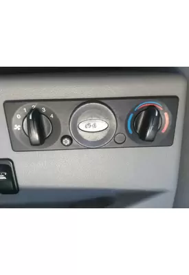 PETERBILT 387 TEMPERATURE CONTROL