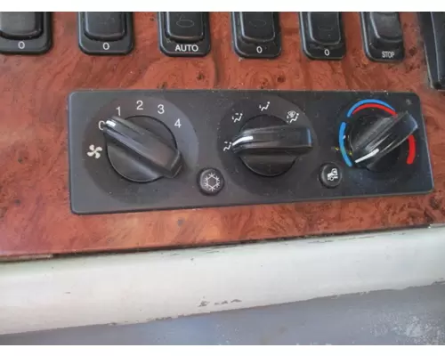 PETERBILT 387 TEMPERATURE CONTROL