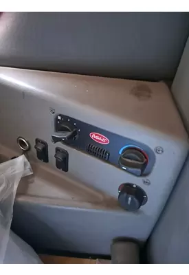 PETERBILT 387 TEMPERATURE CONTROL