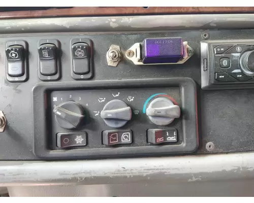 PETERBILT 387 TEMPERATURE CONTROL