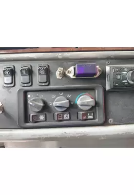PETERBILT 387 TEMPERATURE CONTROL