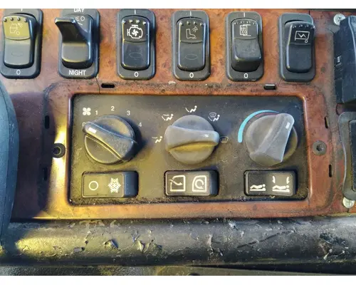 PETERBILT 387 TEMPERATURE CONTROL