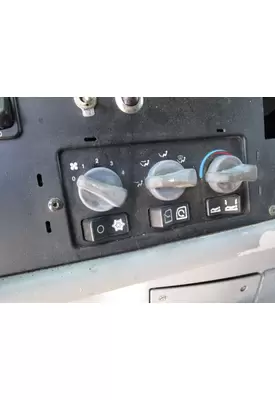 PETERBILT 387 Temperature Control