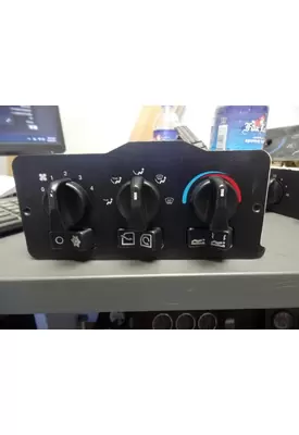 PETERBILT 387 Temperature Control