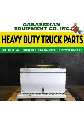PETERBILT 387 Tool Box