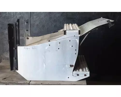 PETERBILT 387 Tool Box