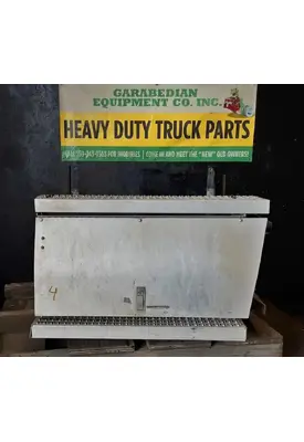 PETERBILT 387 Tool Box