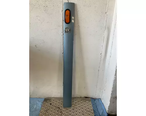 PETERBILT 387 Trim Panel, Front Door
