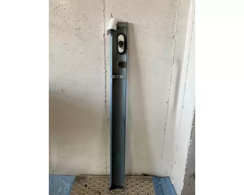 PETERBILT 387 Trim Panel, Front Door