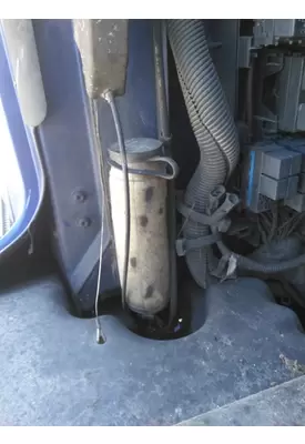 PETERBILT 387 WINDSHIELD WASHER RESERVOIR