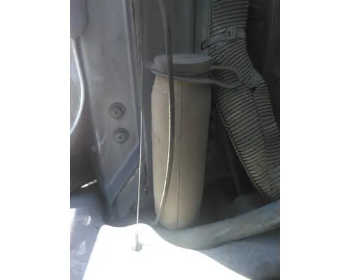 PETERBILT 387 WINDSHIELD WASHER RESERVOIR