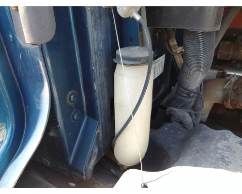 PETERBILT 387 WINDSHIELD WASHER RESERVOIR