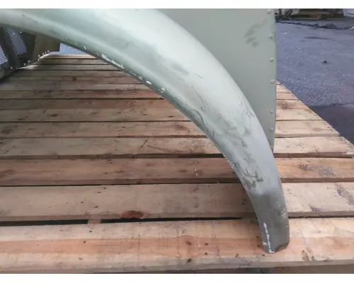 PETERBILT 388 2007-2015 HOOD