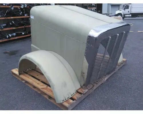 PETERBILT 388 2007-2015 HOOD