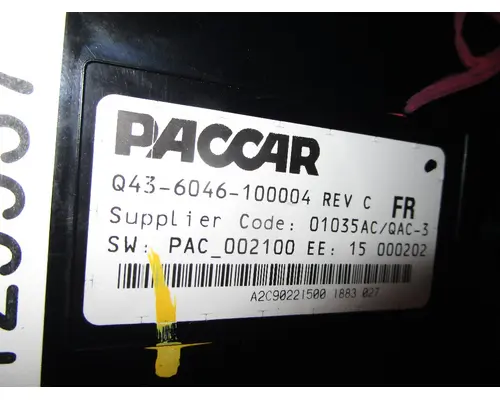 PETERBILT 388_Q43-6046-100004 Instrument Cluster