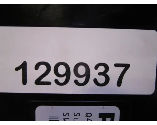 PETERBILT 388_Q43-6046-100004 Instrument Cluster