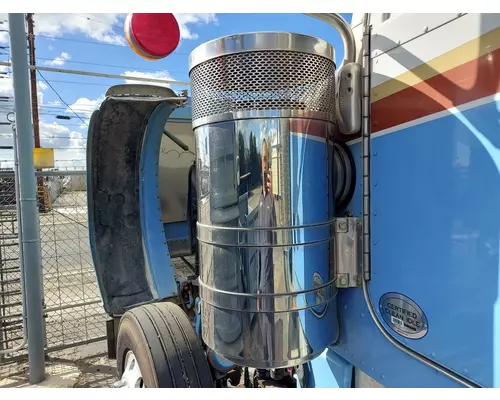 PETERBILT 388 AIR CLEANER