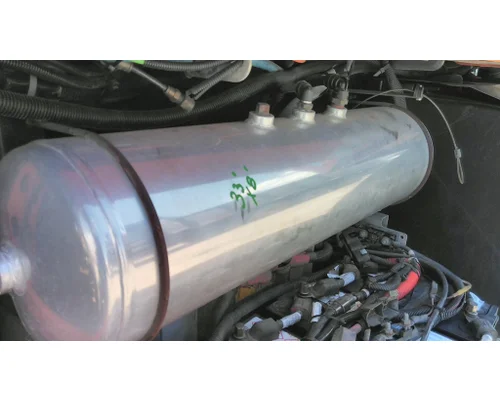 PETERBILT 388 AIR TANK