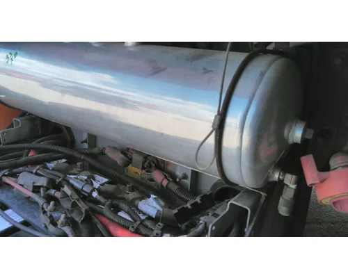 PETERBILT 388 AIR TANK
