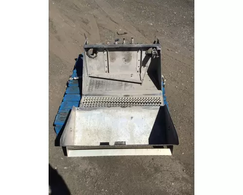 PETERBILT 388 Battery Box