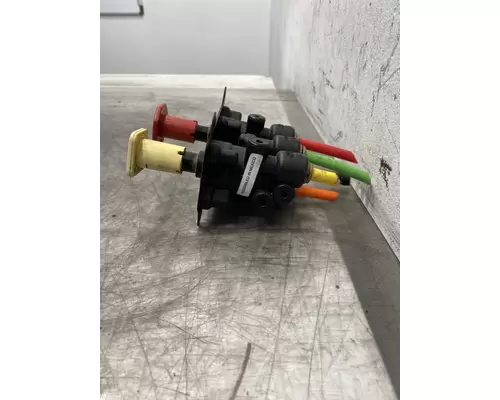 PETERBILT 388 Brake Proportioning Valve