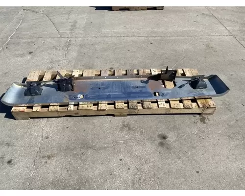 PETERBILT 388 Bumper Assembly, Front