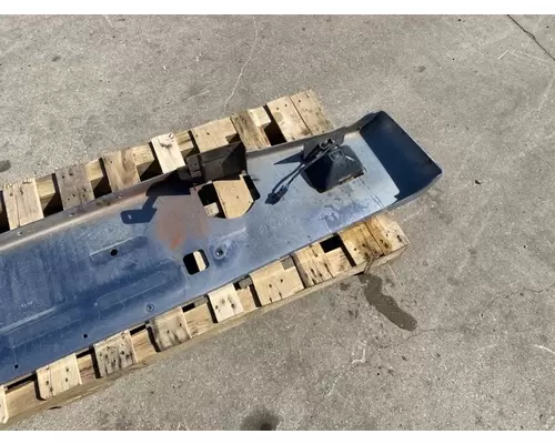 PETERBILT 388 Bumper Assembly, Front