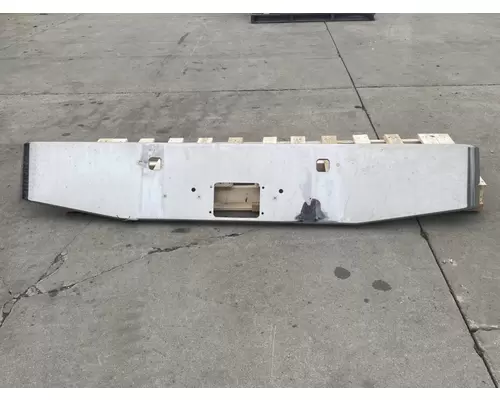 PETERBILT 388 Bumper Assembly, Front